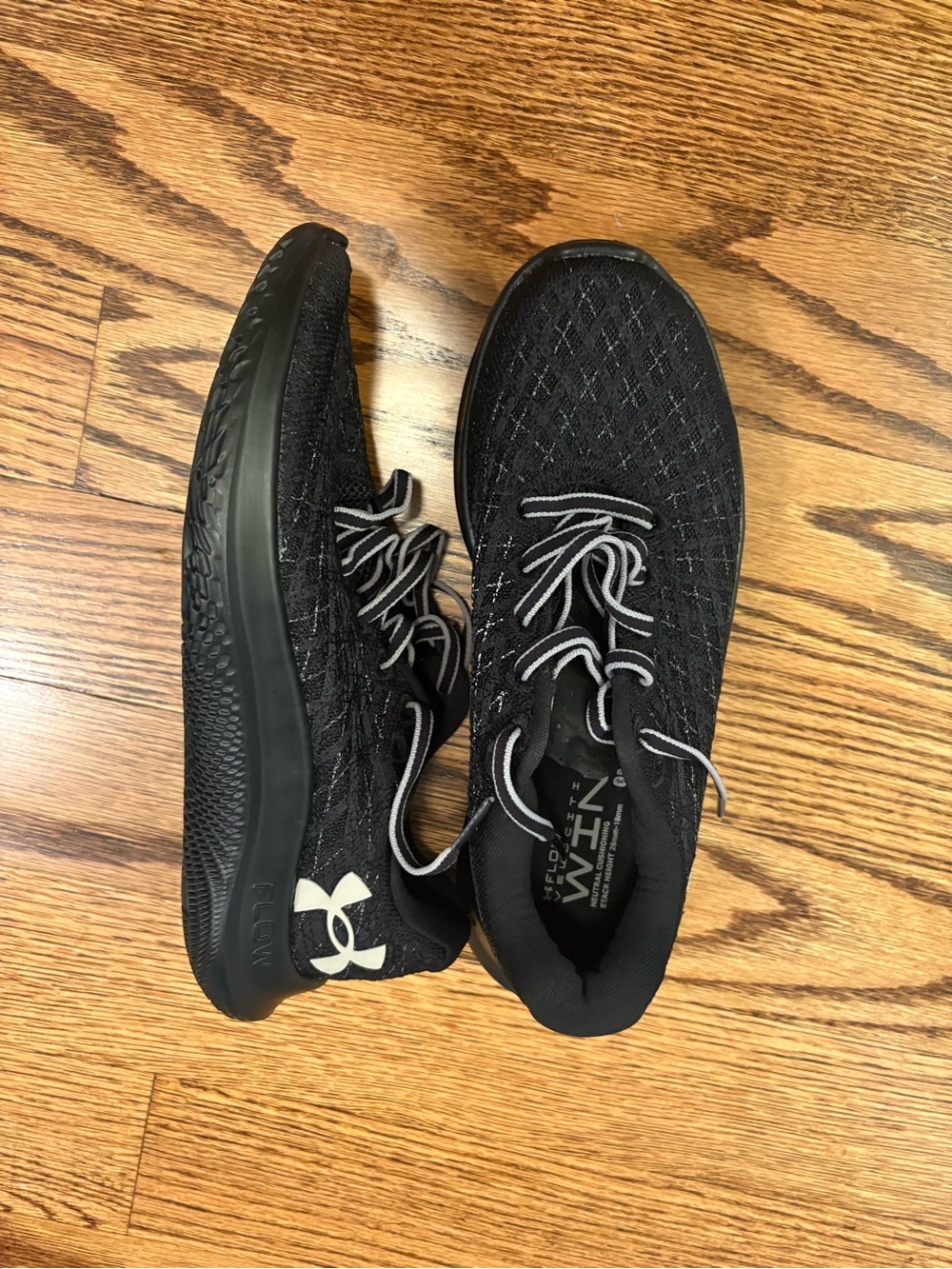 Under Armour Flow Velociti Wind 2 Black Performance Running Shoes - Picture 6 of 8